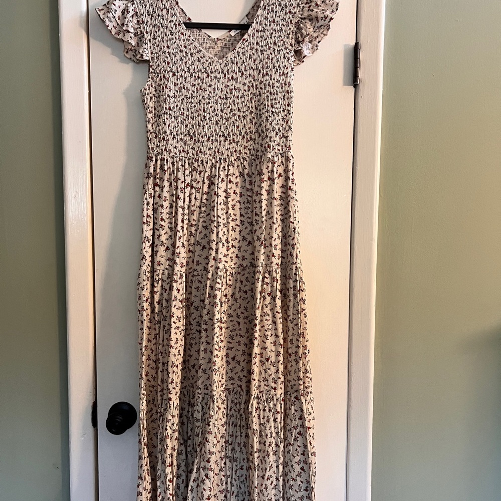 Neuflora Sofia floral midi dress, size M